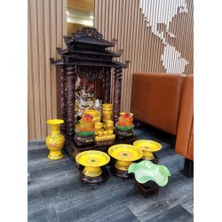 Bàn thờ thần tài 56