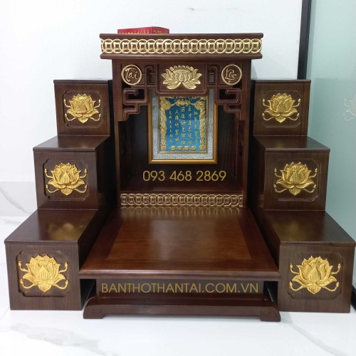 Bàn thờ thần tài thổ địa có rát vàng đẹp tại Hà Nội. 