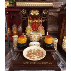 Bàn thờ thần tài mái bằng gỗ xoan đào mẫu tài lộc rát vàng Bàn thờ thần tài mái bằng gỗ xoan đào mẫu tài lộc rát vàng
