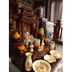 Bàn thờ thần tài mái chùa gỗ sồi kết hợp gỗ công nghiệp rẻ đẹp Bàn thờ thần tài mái chùa gỗ sồi kết hợp gỗ công nghiệp rẻ đẹp