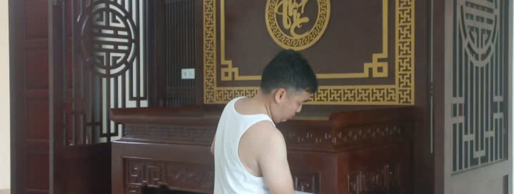 Bàn thờ cho nhà mới: Chọn thế nào để phù hợp không gian?