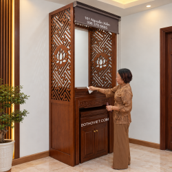 Bàn Thờ Chung Cư 89cm Kết Hợp Vách CNC và Rèm Hoa Sen Tại Chung Cư Viện Bỏng