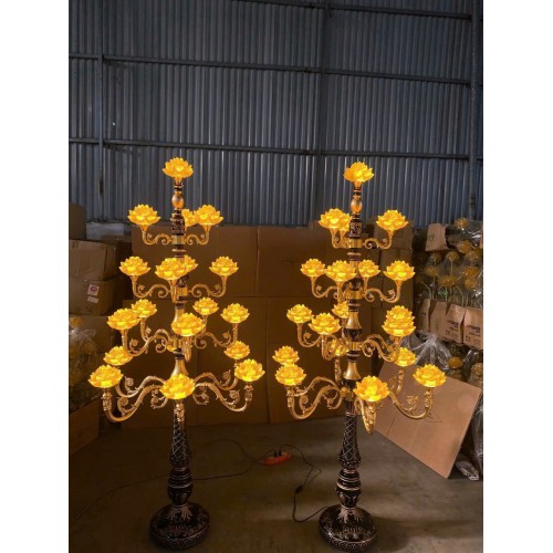 Đèn thờ cúng thân đèn giả cổ 13 bông sen lưu ly