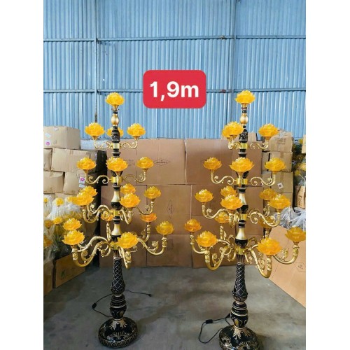 Đèn thờ cúng thân đèn giả cổ 13 bông sen lưu ly