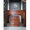 Bàn thờ kích thước 153 chất liệu gỗ gõ cho nhà mới